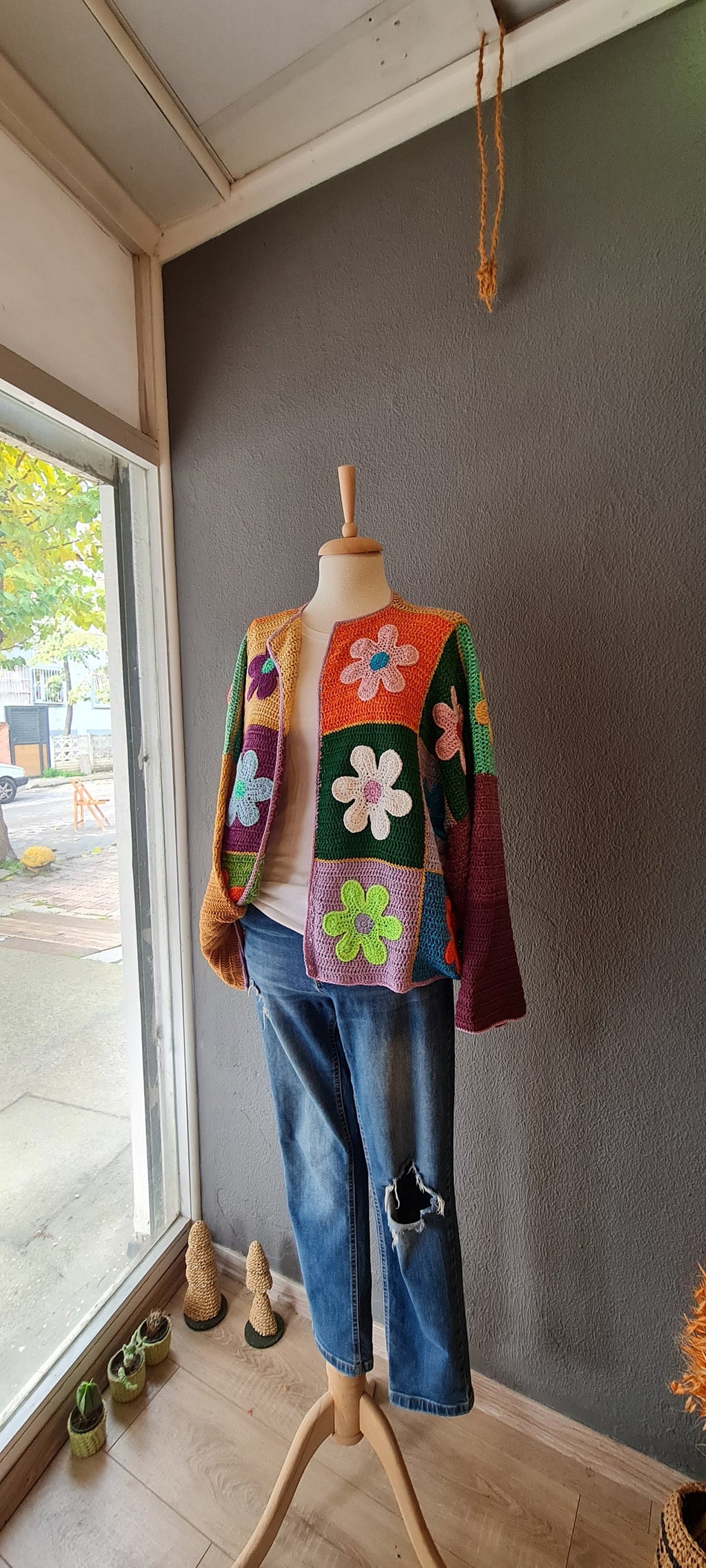 Daisy Crochet Cardigan: Organic Cotton Flower Patchwork Kimono
