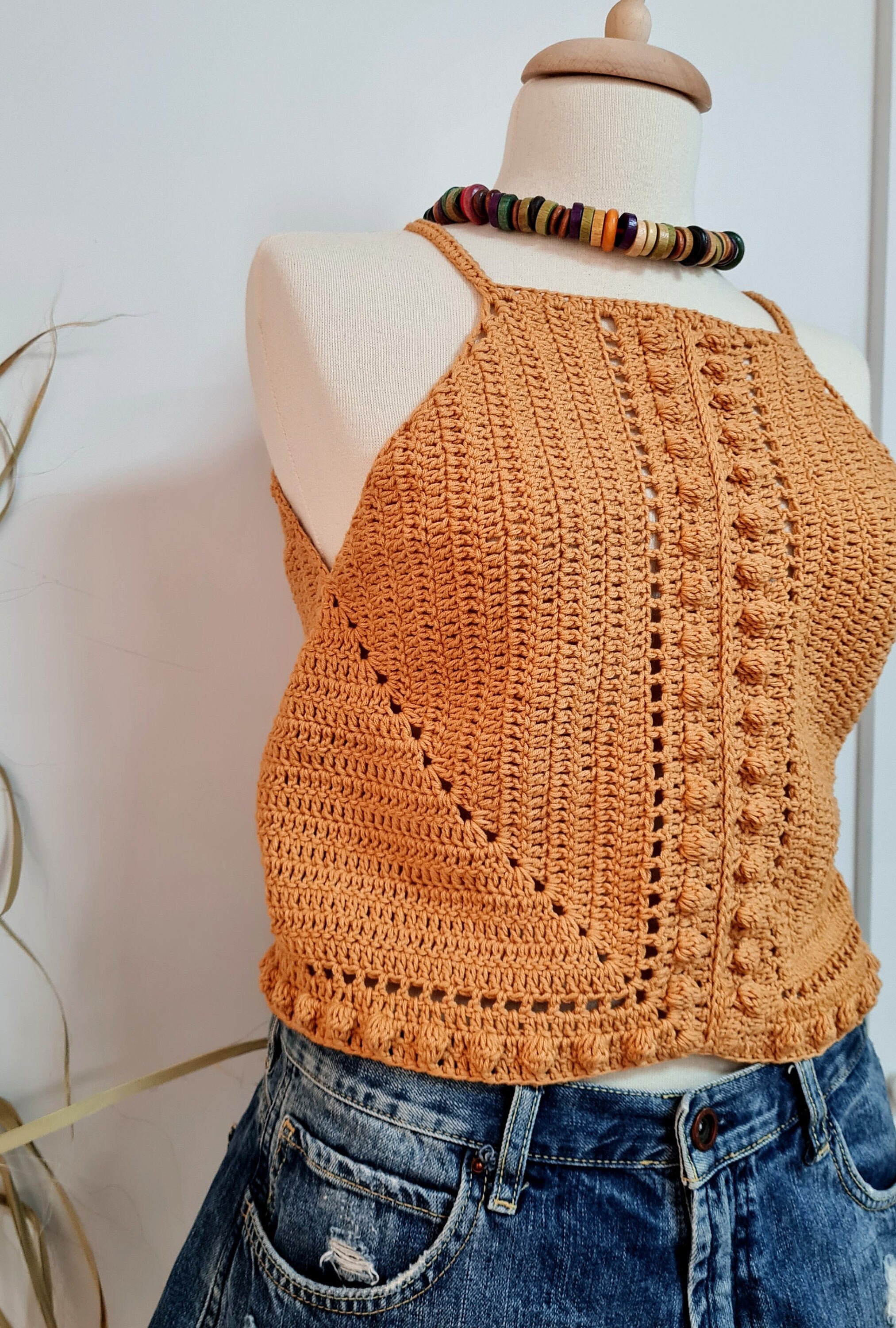 Crochet Halter Top Pattern, Boho Summer Crop Top (PDF Pattern)