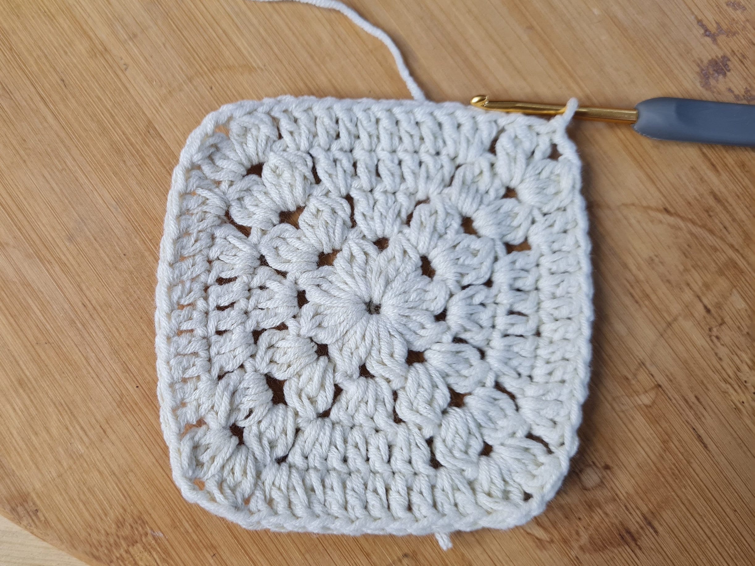 Easy Granny Square Crochet Pattern: Motif for Blankets (PDF Download)
