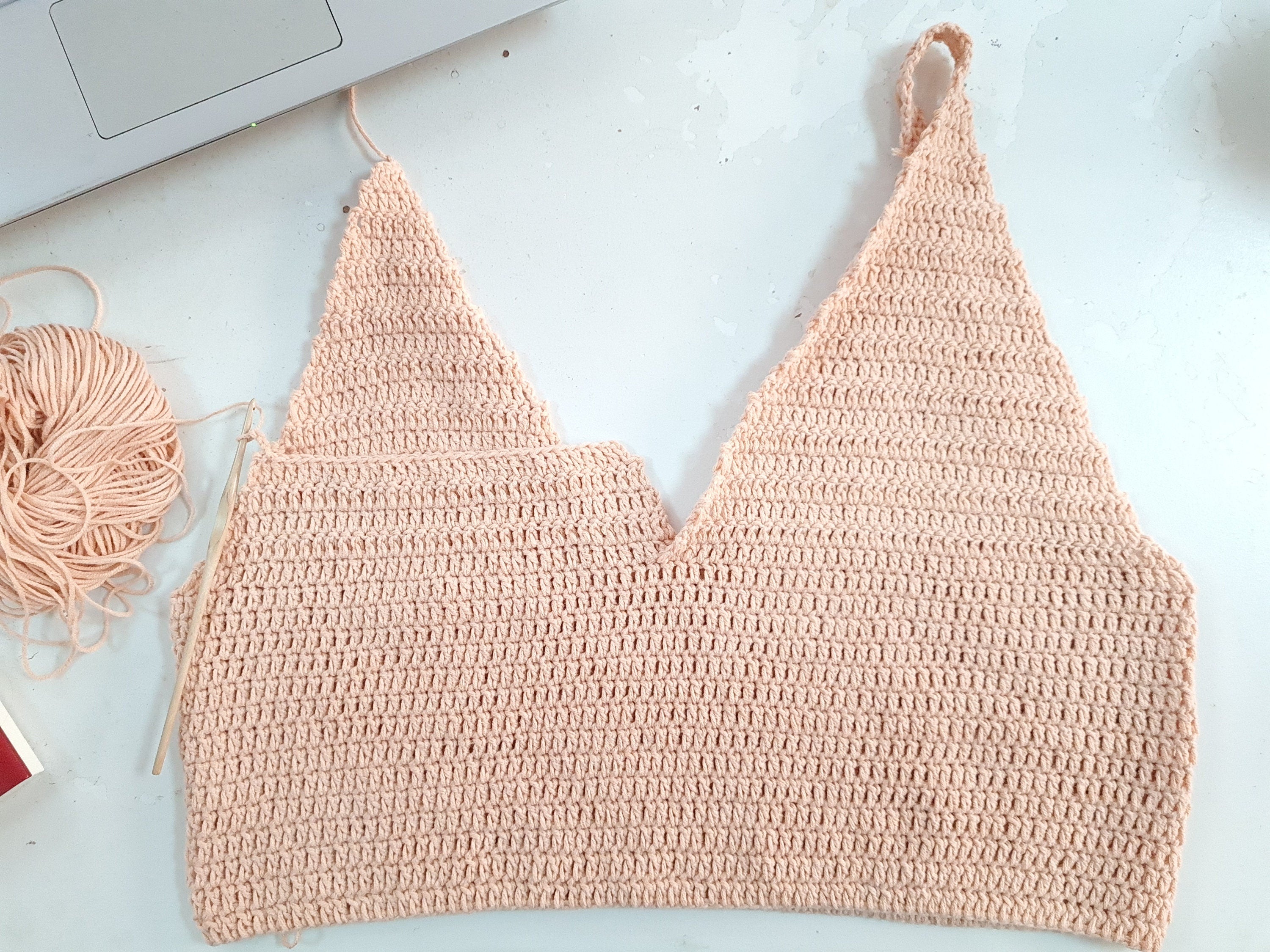Crochet Crop Top Pattern, V-Neck Tank Top, Beginner Easy (PDF Pattern)