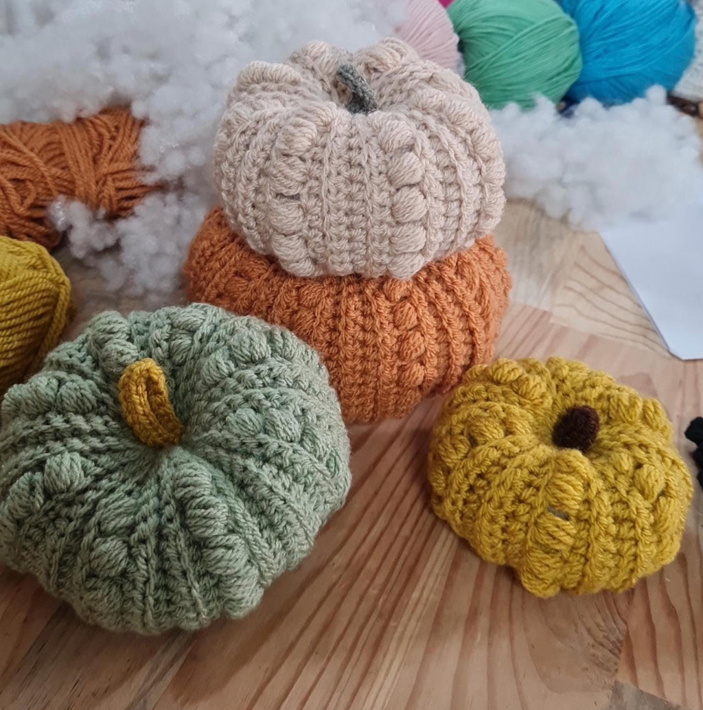Crochet Bubble Pumpkin Pattern: 3-Size Thanksgiving Decor (PDF Pattern)