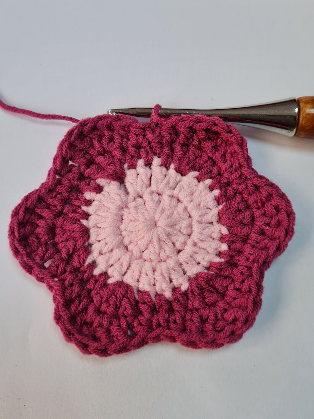 Flower Crochet Square Pattern: Granny Square Motif (Digital Download)