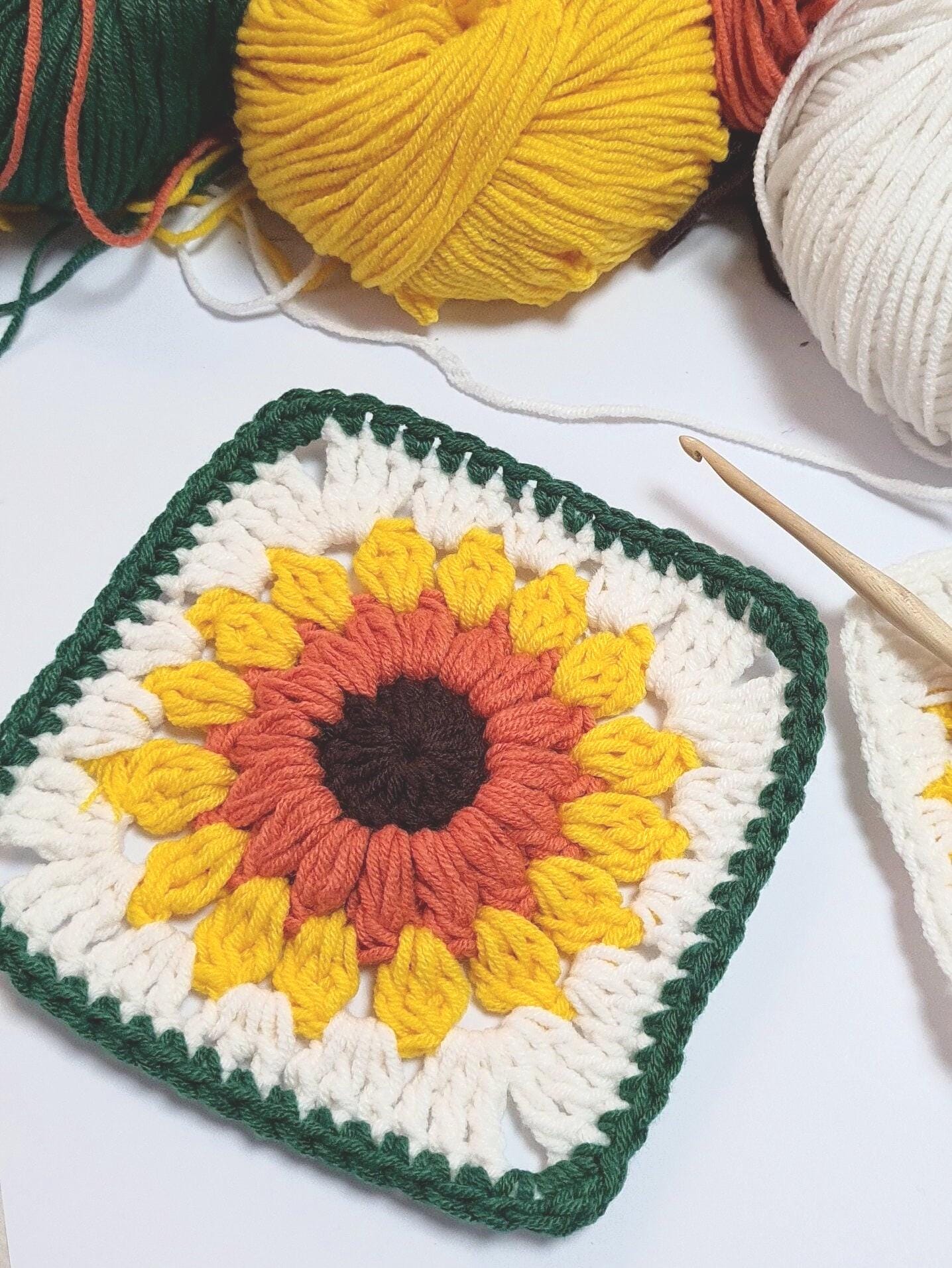 Sunburst Granny Square Crochet Pattern: Sunflower Motif (Digital Download)