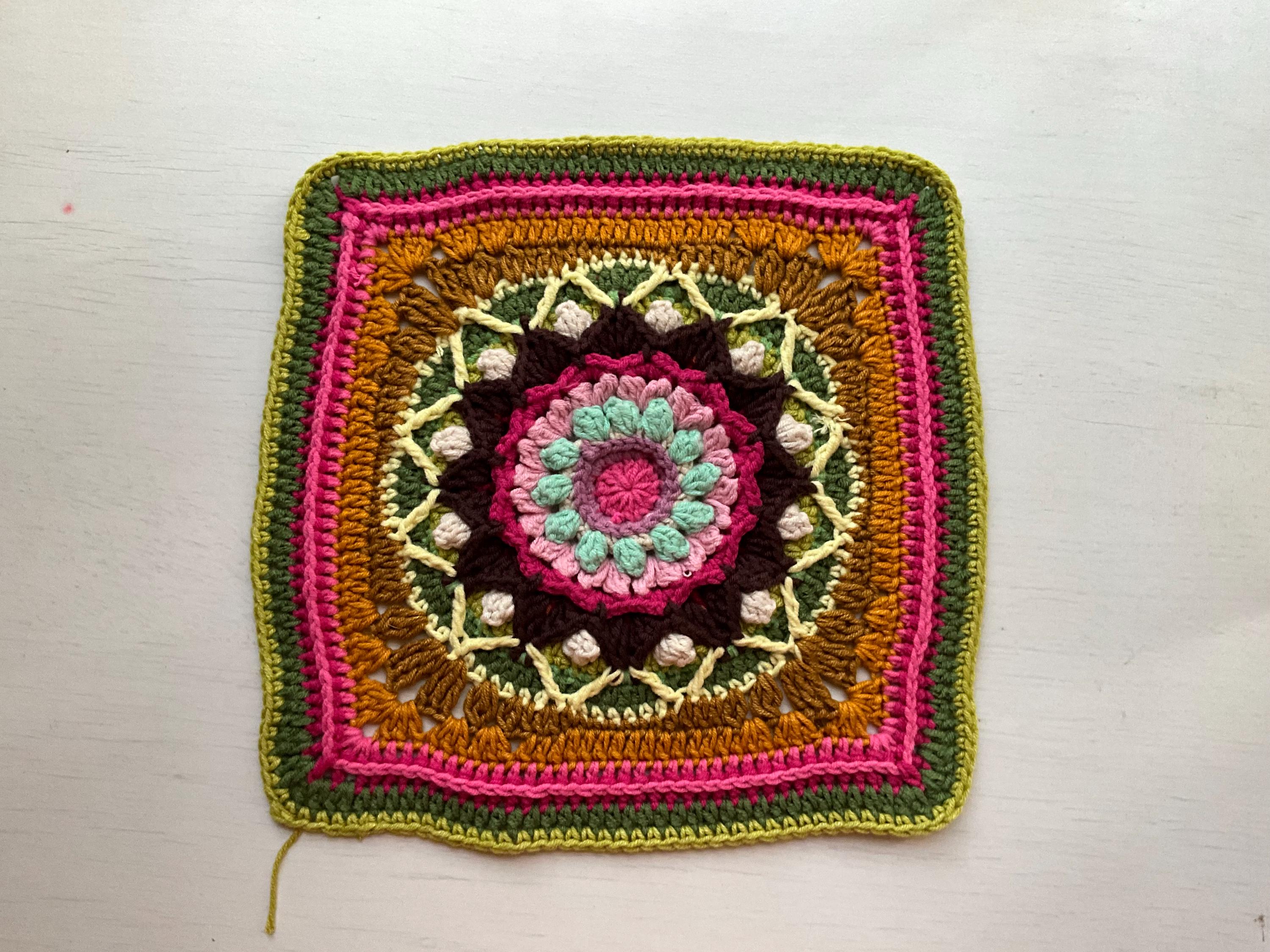 Mandala Bloom Granny Square Crochet Pattern: Boho Mosaic Motif (PDF Pattern)