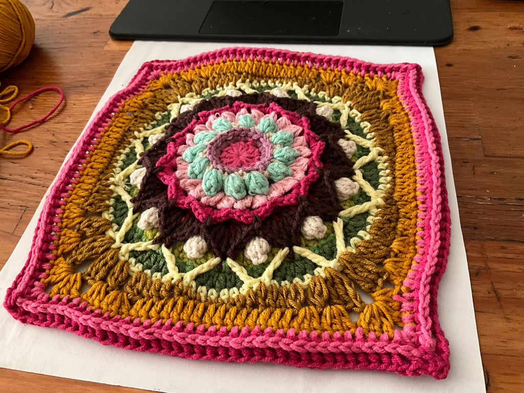 Mandala Bloom Granny Square Crochet Pattern: Boho Mosaic Motif (PDF Pattern)