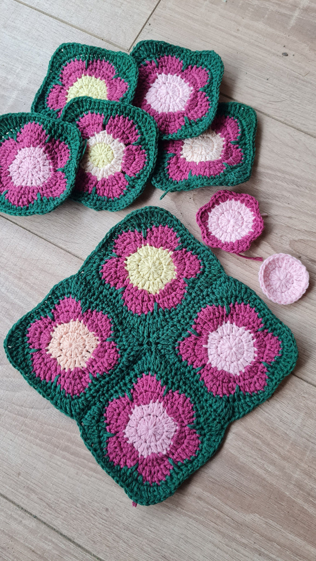 Flower Crochet Square Pattern: Granny Square Motif (Digital Download)